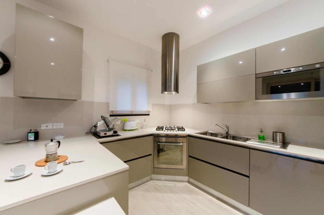 Altido Elegant House For 4, With Garden In Garlenda Villa Bagian luar foto